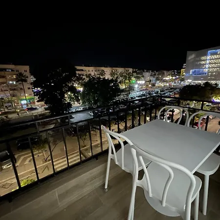 Centrico Junto Al Mar Apartment Estepona
